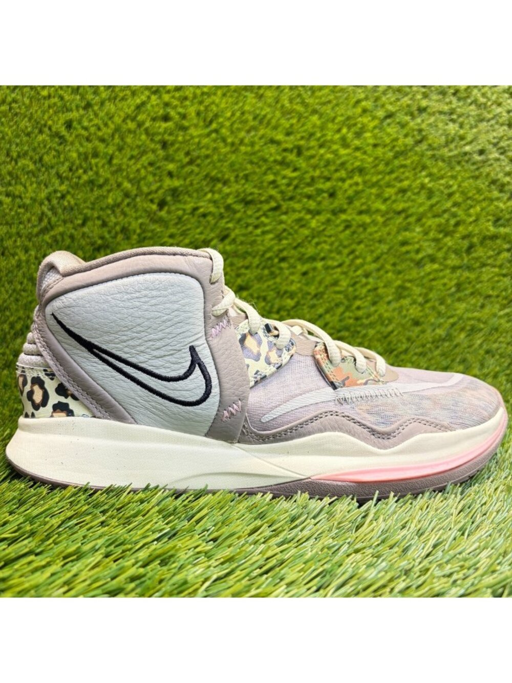 Nike Kyrie Infinity Leopard Camo Mens Size 8 Gray Basketball Shoes Sneakers